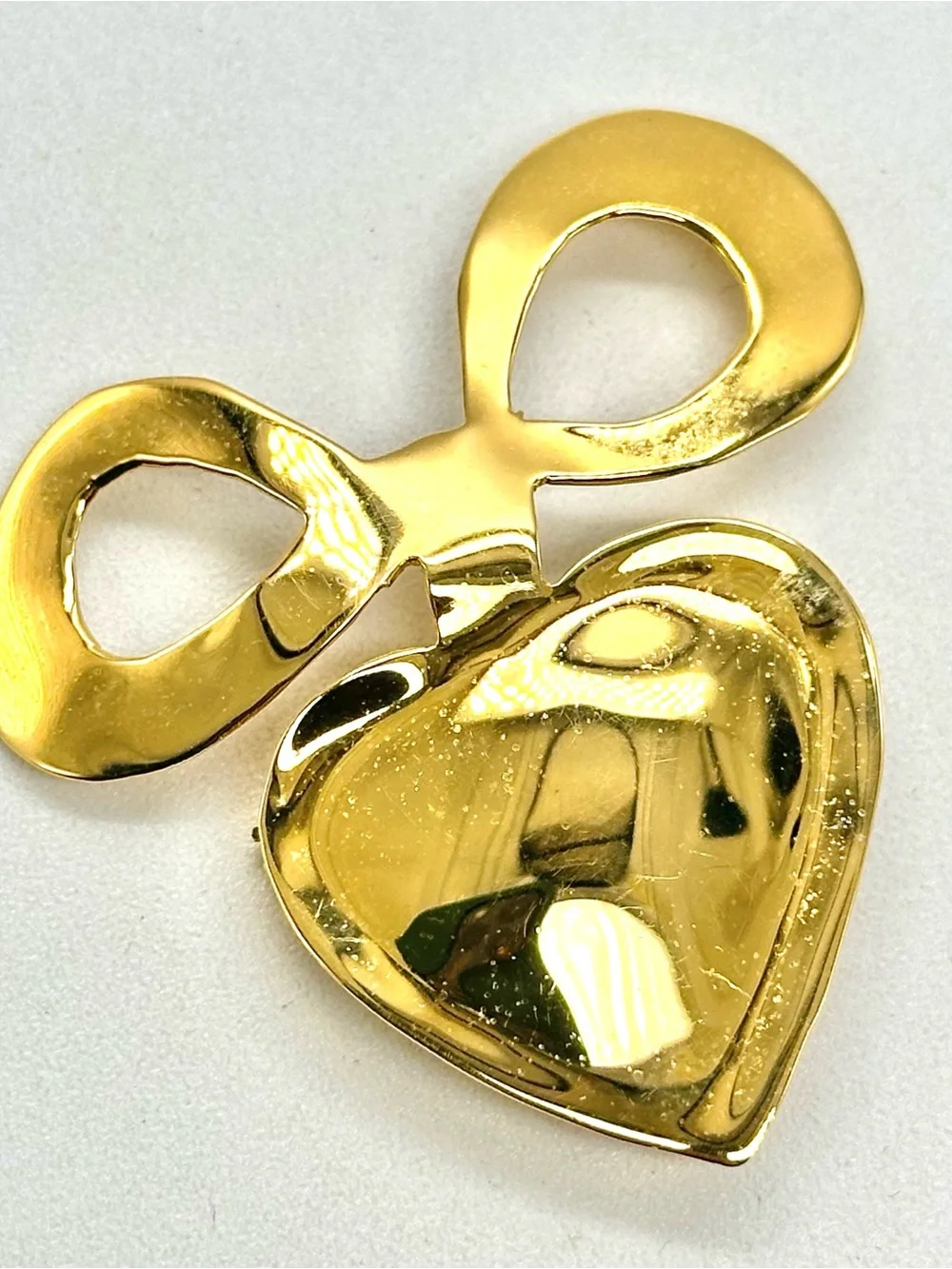 Carlton Ridge Sutton Hoo Brooch Pin Heart Bow 24K Gold Plated 1998 Valentine